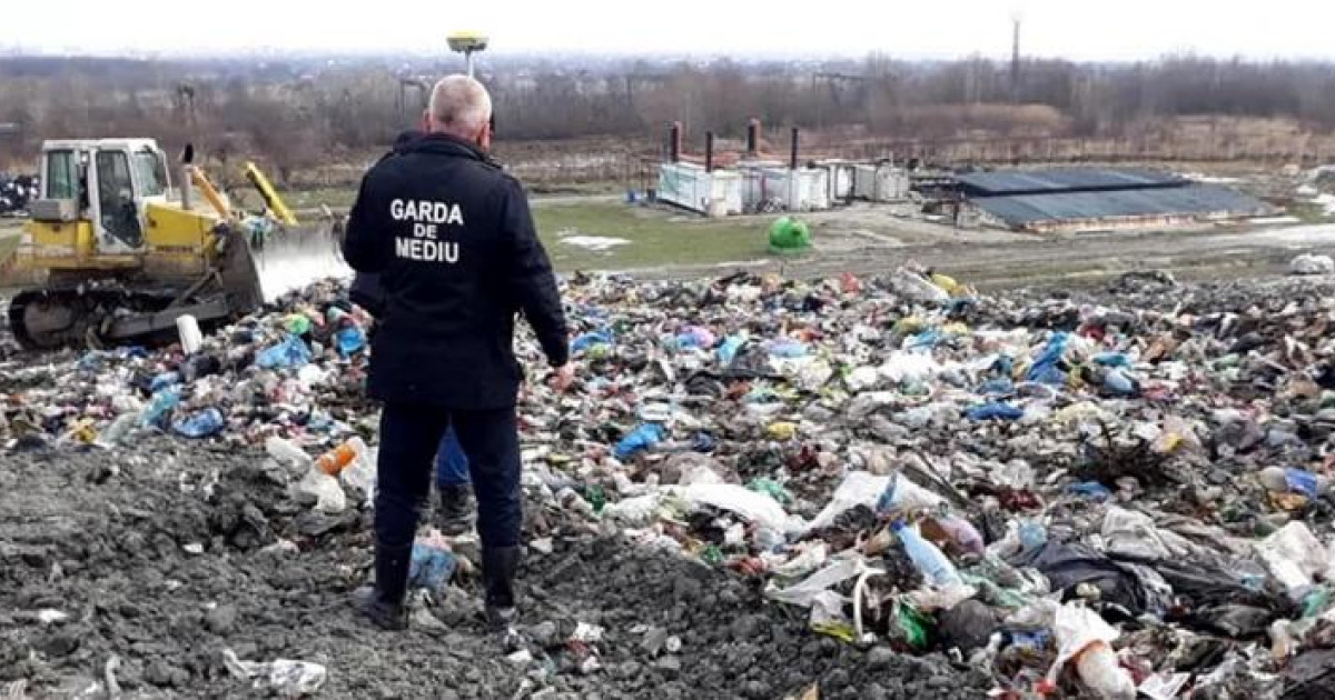 Primăria Sectorului 3 amendată drastic: 100.000 lei pentru gunoi