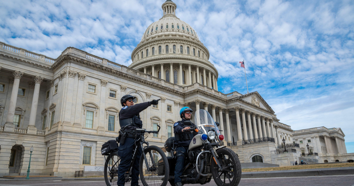 Polițiștii Capitoliului, revoltă împotriva lui Donald Trump: Cer blocarea fondului de 1,8 miliarde de dolari