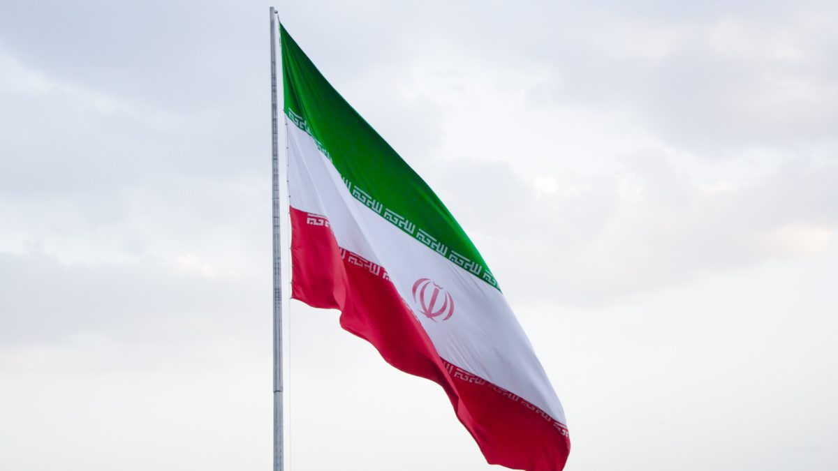 Iran activează apărarea antiaeriană: Dronelor și avioanelor mici, interzis accesul