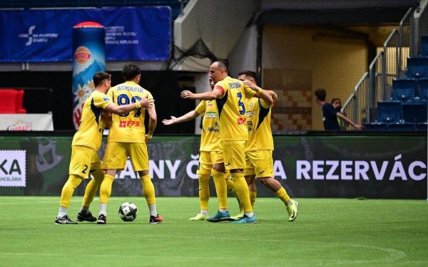 România, victorie istorică în fața Angliei la Europenele de minifotbal!