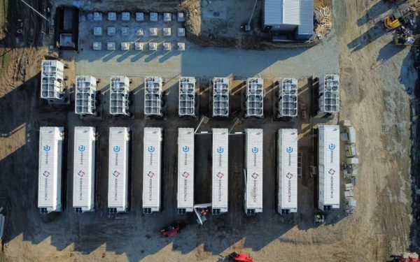 Bolojan pune condiții grele: Bugetul Hidroelectrica, blocat fără baterii de 1.500 MWh