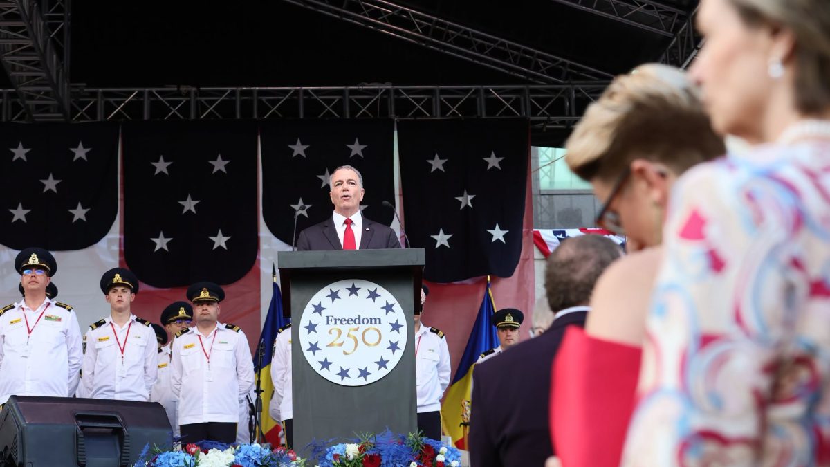Ambasada SUA la București, recepție la nivel înalt