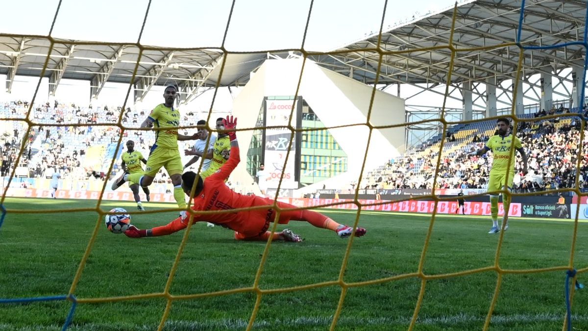 Fotbalistul dorit de Dinamo și CFR, acum în liga a doua din Serbia