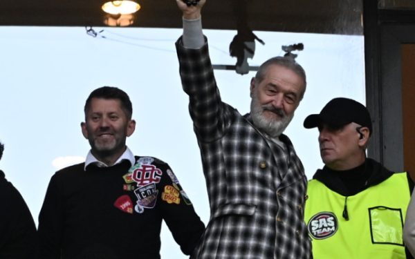 Becali își dezvăluie lovitura: 1,5 mil. euro pe an, contract fără precedent