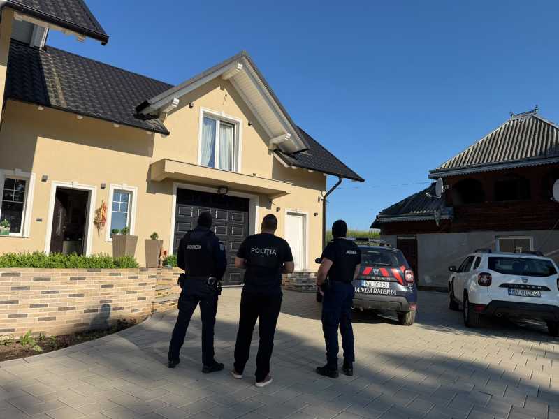 Suceava: Taximetrie ilegală pe copii. Femeie, cercetată pentru evaziune