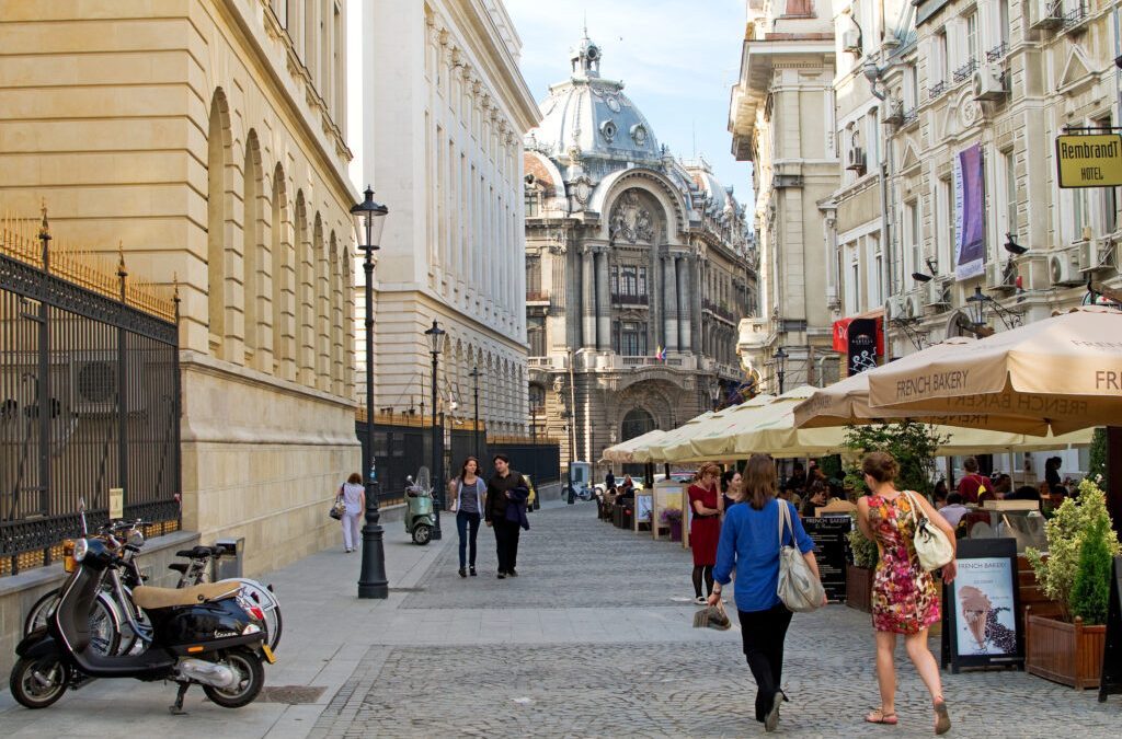 Afaceri în România: Turiștii străini au cheltuit 800 mil lei