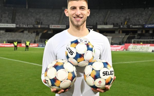 Lukic titular în Canada