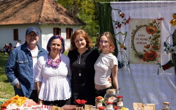 Banat: Trandafiri în borcan, dulce poveste de familie