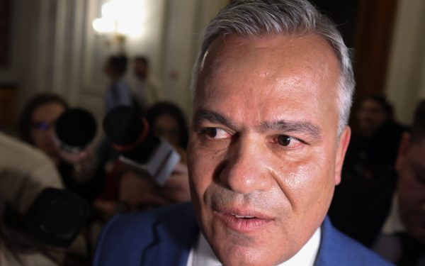 PNL refuză guvernul Veștea și cere noi consultări