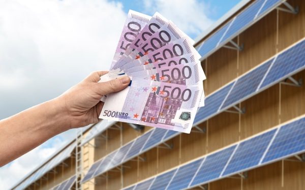 AFIR lansează 265 mil. euro: Fermieri și afaceri în alimente, panouri solare din 15 iunie