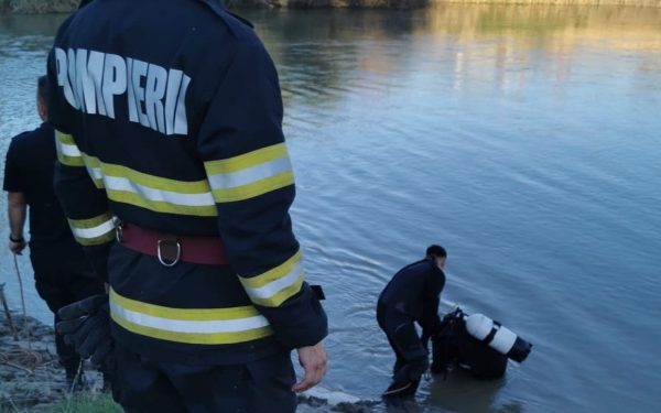 Tragedie în Lacul Tei: Persoană salvată, dar fără suflare