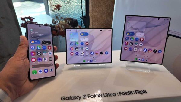Samsung pliază Europa: Precomenzi istorice pentru telefoane