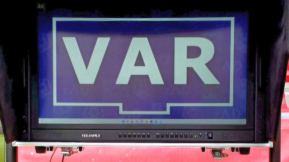 Supercupa României: debut amânat, schimbare-surpriză