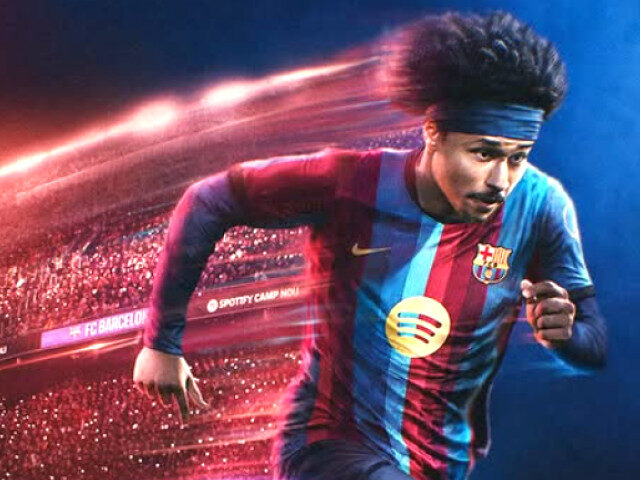Barcelona l-a anunțat pe Adeyemi: fiu de nigerian și româncă