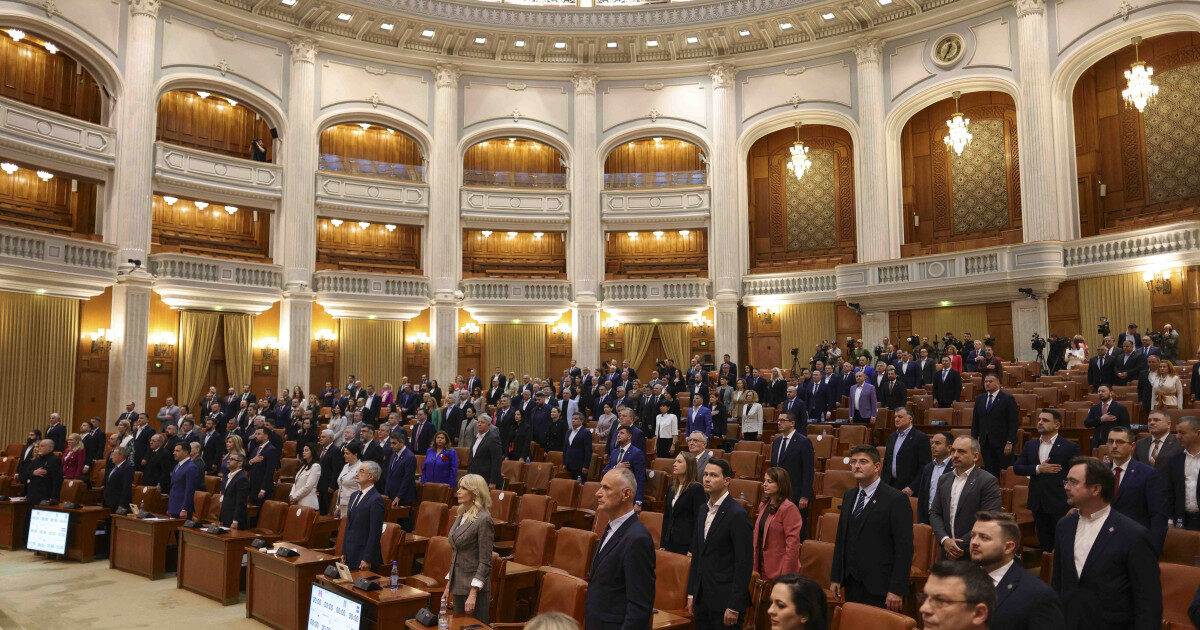 Parlament în sesiune blitz pentru PNRR. Legs pînă vineri