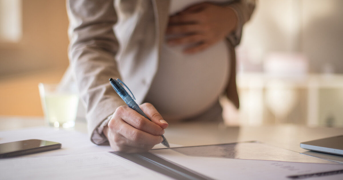 Pensionare mai devreme: Câte mame pleacă acasă mai repede