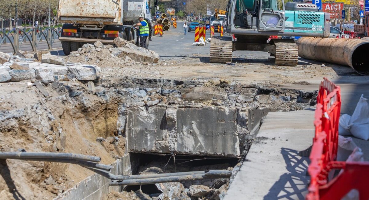 București: Cinci șantiere noi, 4.000 de blocuri fără apă caldă
