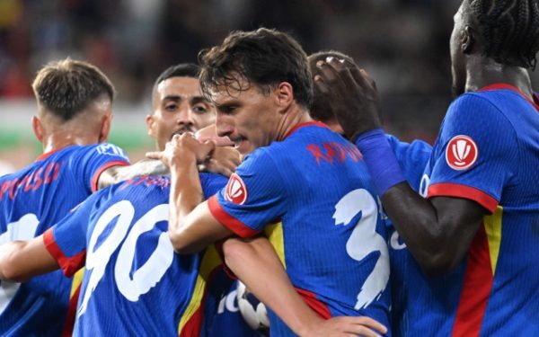 FCSB, rușine la Riga: Un singur jucător laudat!