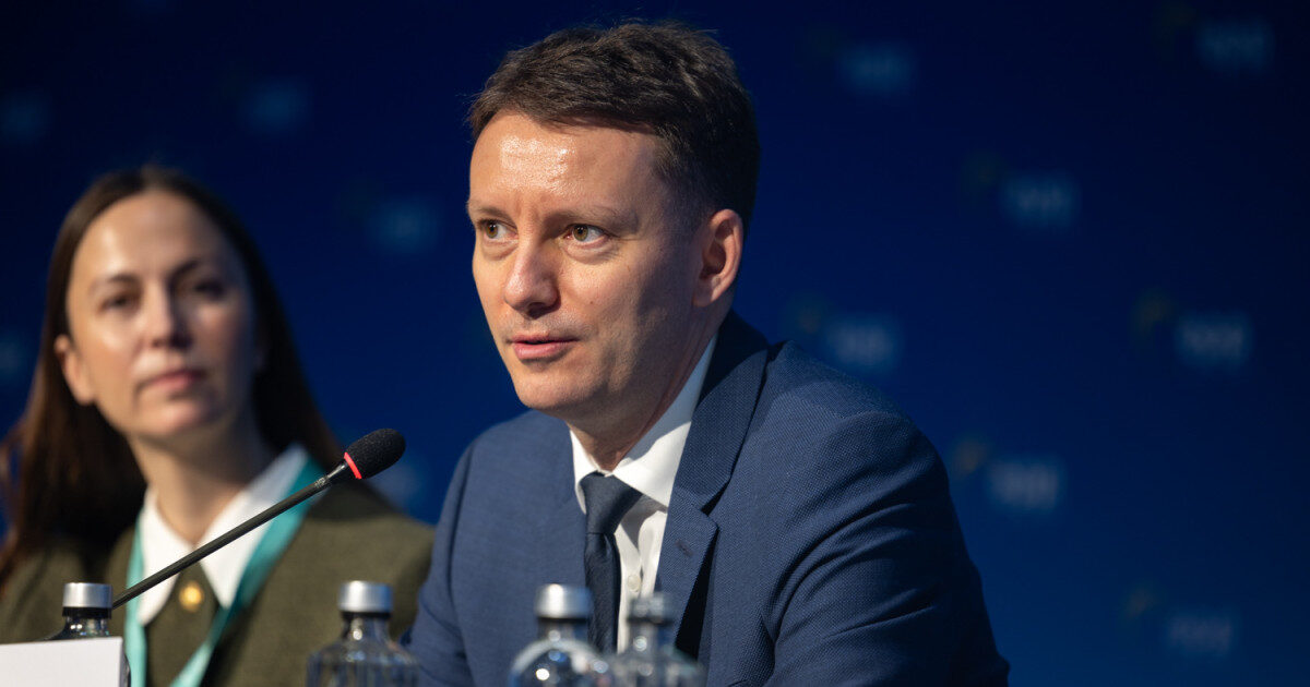 Mureșan: Guvernul Bolojan, fruntaș UE, suspendat acum!