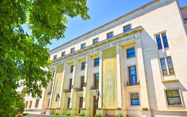 USAMV București. Peste 4.000 de locuri la licență, cursa începe