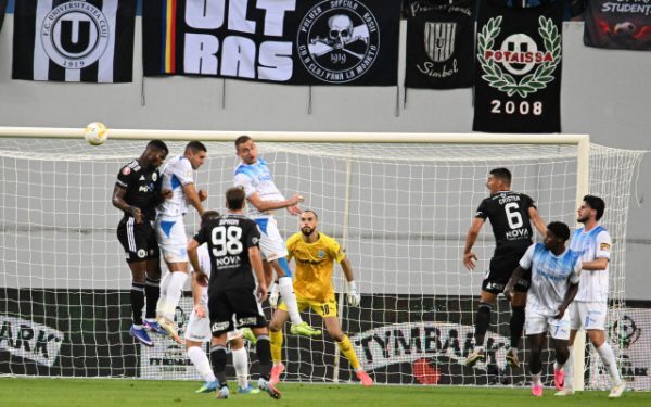 Craiova, campioana României, câștigă Supercupa pe Oblemenco