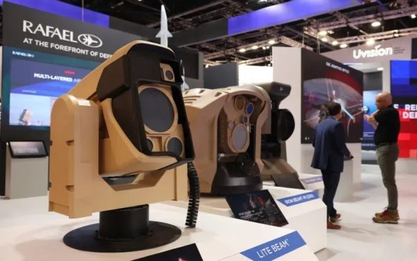 Europa se înarmează: Laserul Israelului, pariu pe România