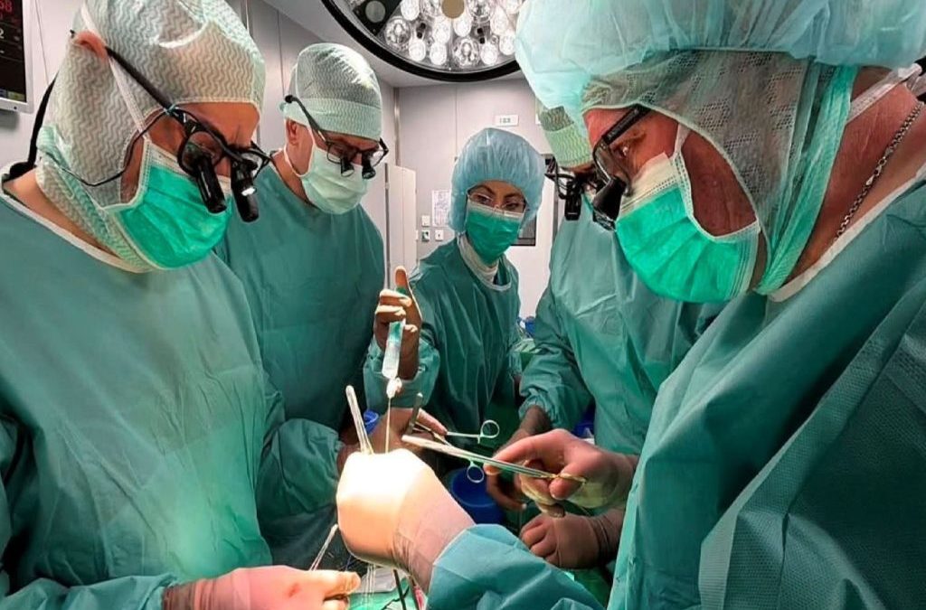 Iași: Primul transplant cardiac salvează un bărbat de 44 de ani