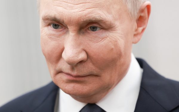 Putin țintește vestul Ucrainei: România, Ungaria și Polonia își vor primi teritoriile