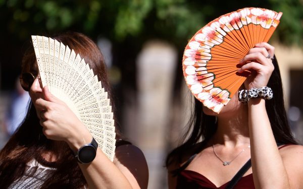 Vremea azi: Căldură mare duminică, maxima 30°C