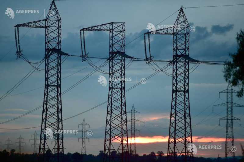 TRANSELECTRICA: Valori eronate la electricitate. Probleme tehnice de marți
