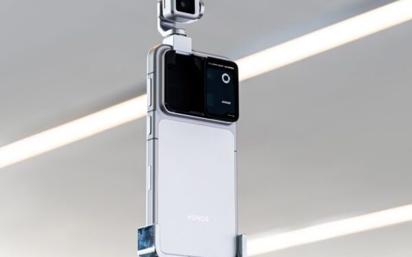Honor Robot Phone: primul smartphone cu gimbal mecanic