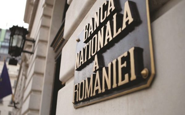 BNR: Dobânda-cheie 6,5%. Seceta și petrolul aduc inflație
