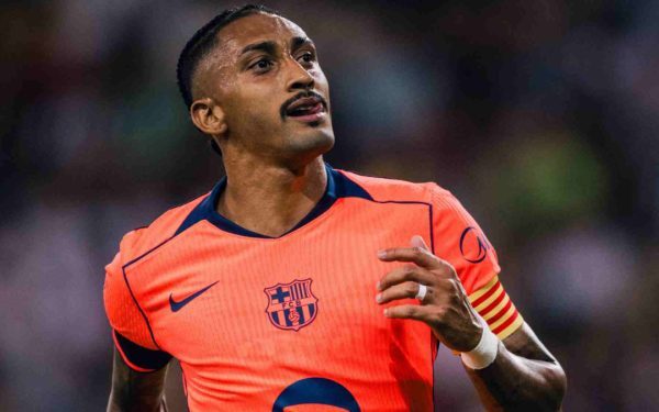 Raphinha aduce victoria Barcelonei din penalty