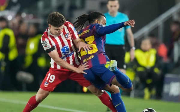 Agentul lui Kounde, din nou în foc la Barcelona