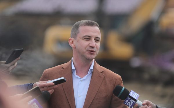 Stadionul Dan Păltinișanu, deblocat. Condiții pentru reluarea lucrărilor