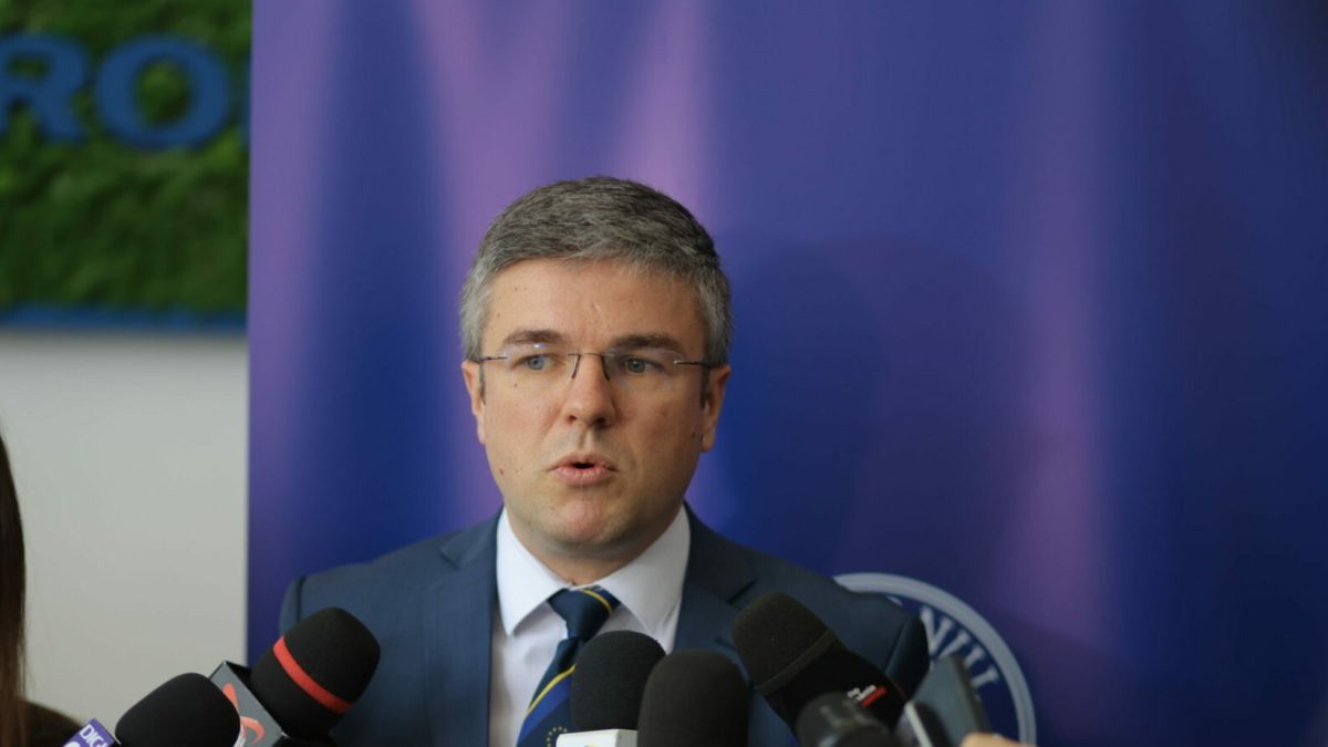 Irineu Darău: Problemele Apărării României, Sub Lupă