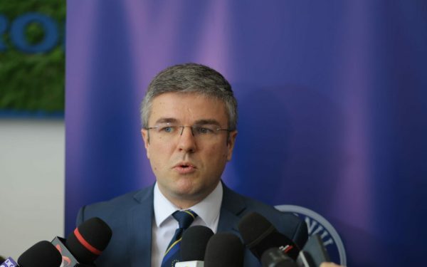 Irineu Darău: Problemele Apărării României, Sub Lupă