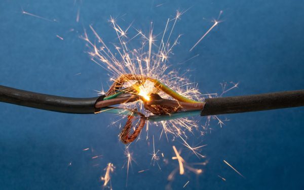 Electricitate din pământ: experimentul care a uimit cercetătorii