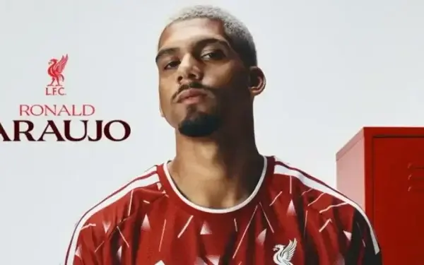 Araujo la Liverpool? Negocieri în avans