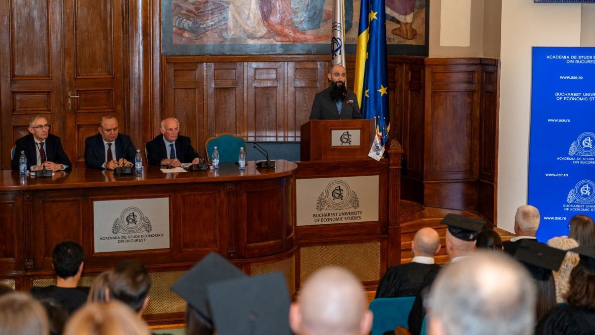 România: 3 din 10 joburi, calificare înaltă până-n 2035