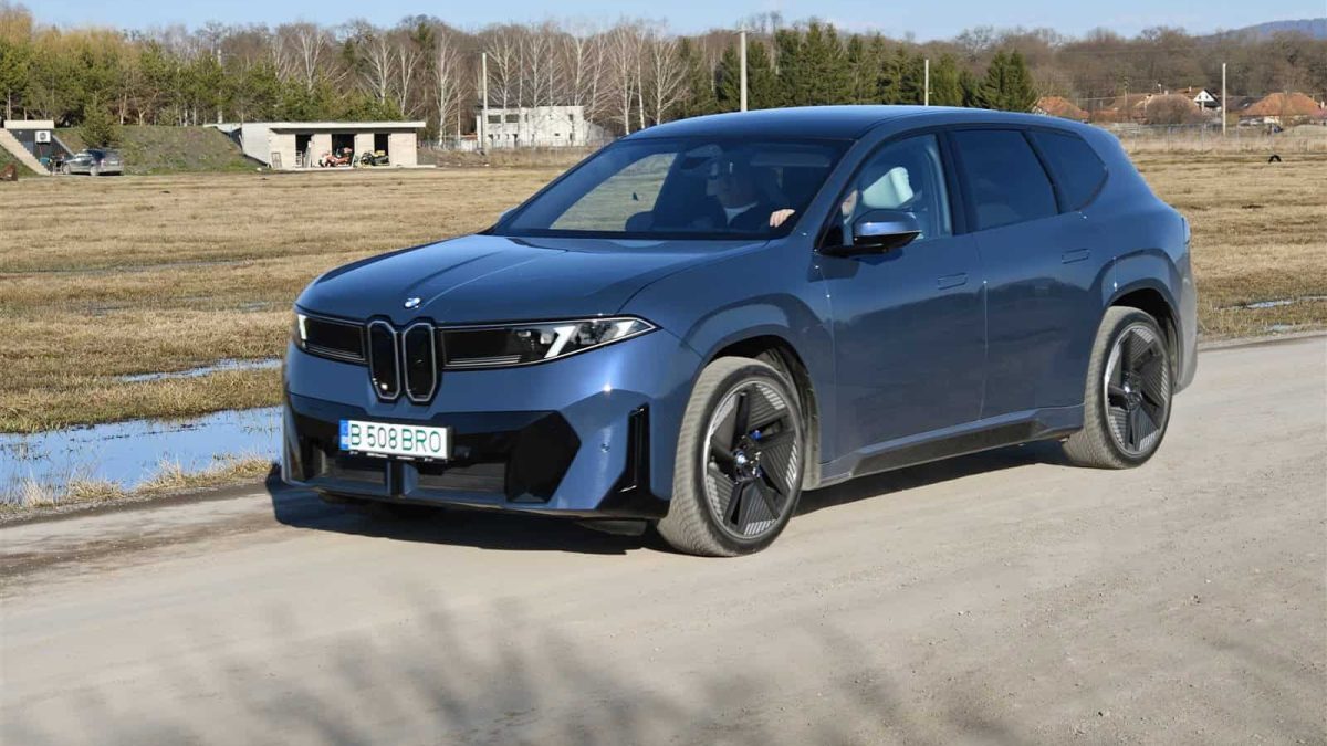 BMW, amenințat să iasă din TOP 10 mărci auto noi România