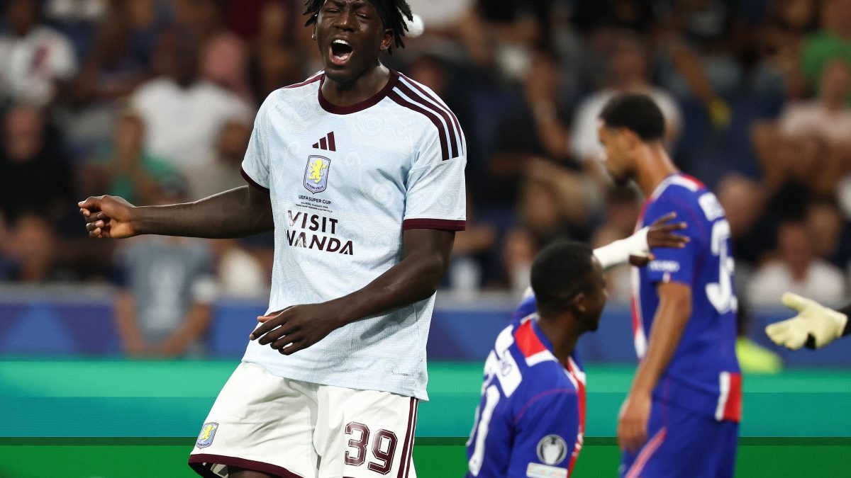 Djomeni Madjo, puștiul de 17 ani de la Aston Villa, a marcat!