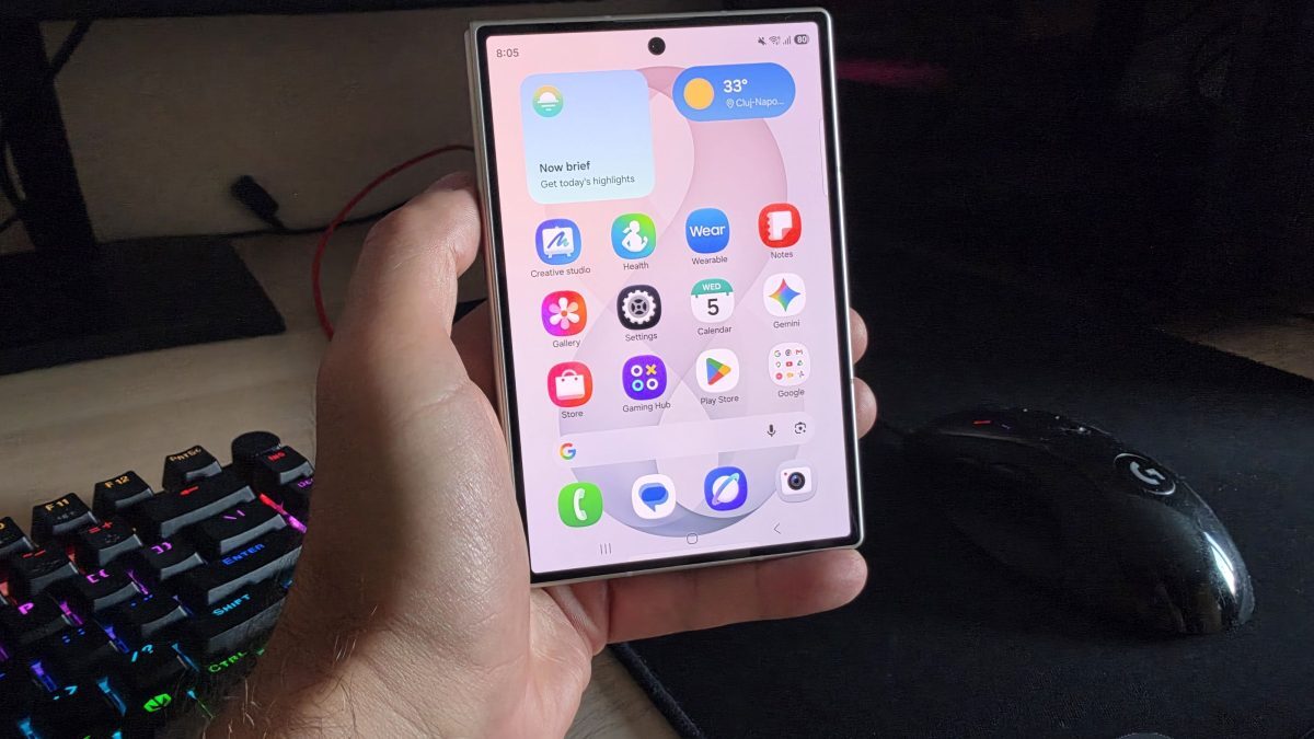 Samsung Galaxy Z Fold8: Lansare și comparație cu varianta Ultra