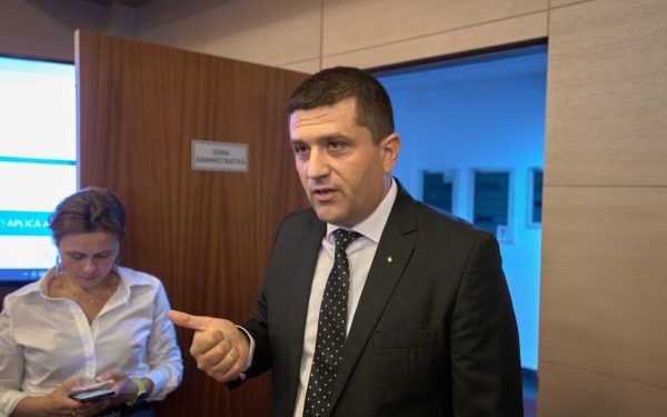 Miruță declanșează curățenie la CNAIR, CFR, Metrorex