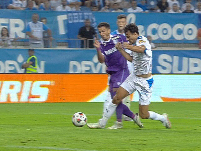 CRAIOVA: Penalty neacordat? Ce arată reluările cu FC Argeș