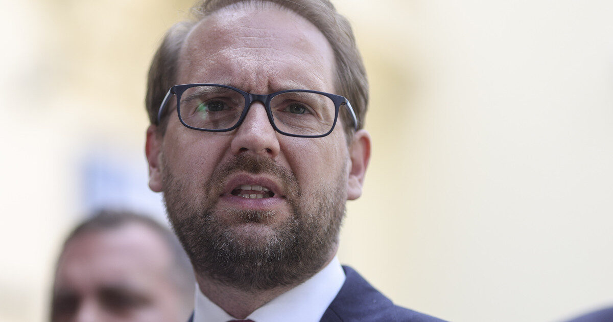 Fritz: PNL-USR-UDMR, soluția unui guvern minoritar