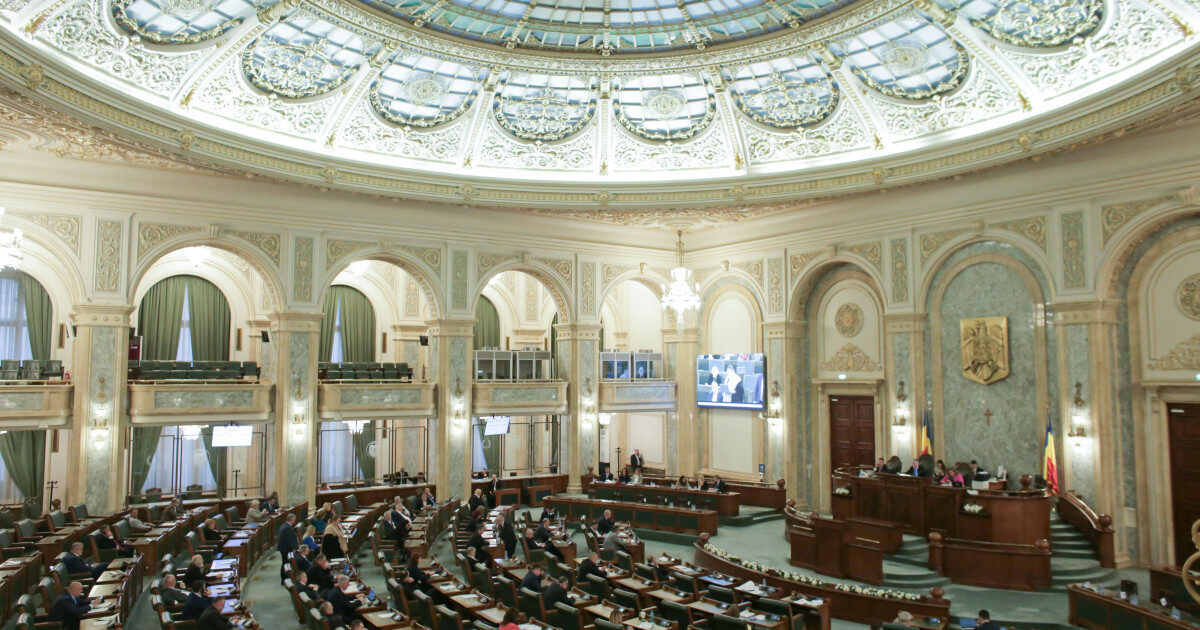 Legea Integrității: Fritz fără mandat. Cum arată noile declarații de avere