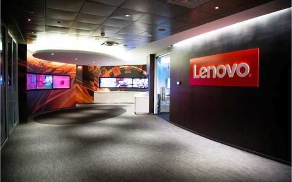 Lenovo, record istoric: AI hibrid propulsează afacerile