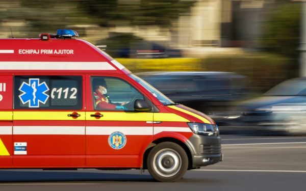 Ambulanțieri, condiții periculoase: Sindicatele cer urgență