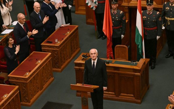 Ungaria, președinte nou: Andras Baka, ales de parlamentari